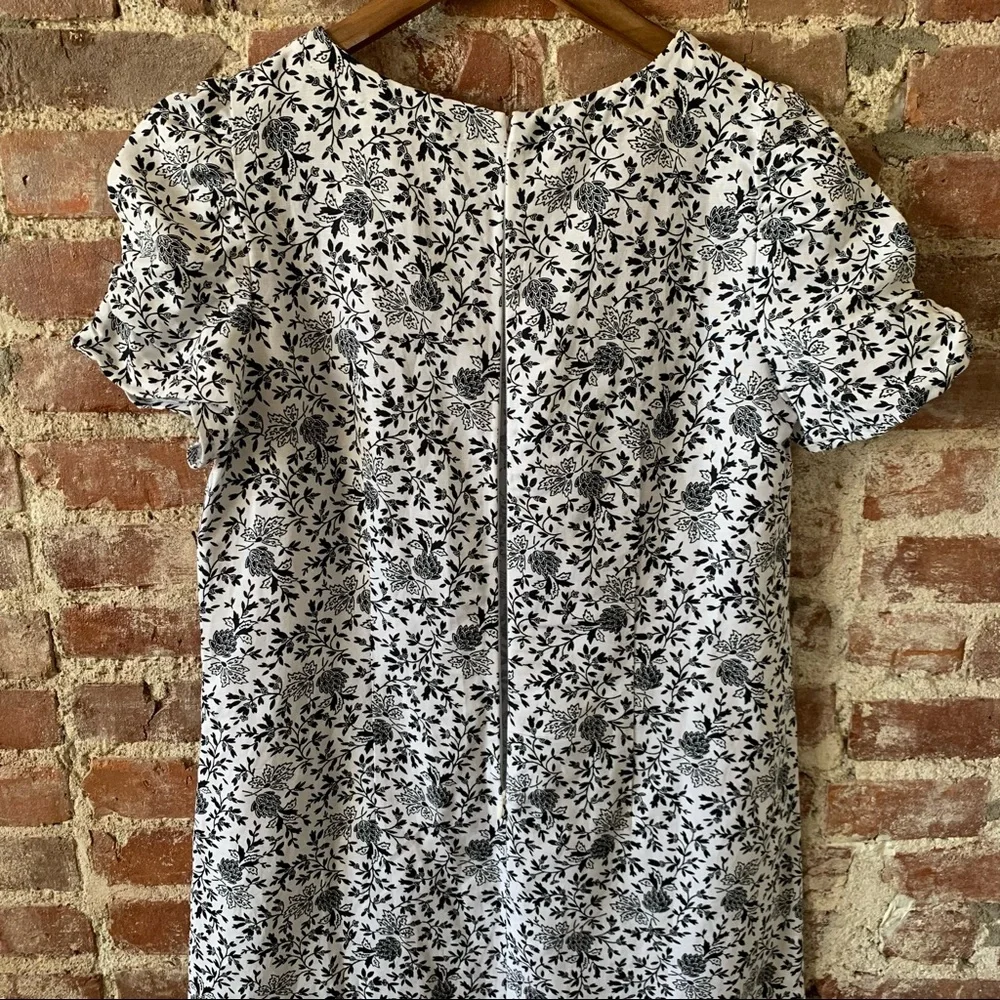 NWT LOFT Floral Ruched Short Sleeve Mini Shift Dress 14 - Picture 11 of 12
